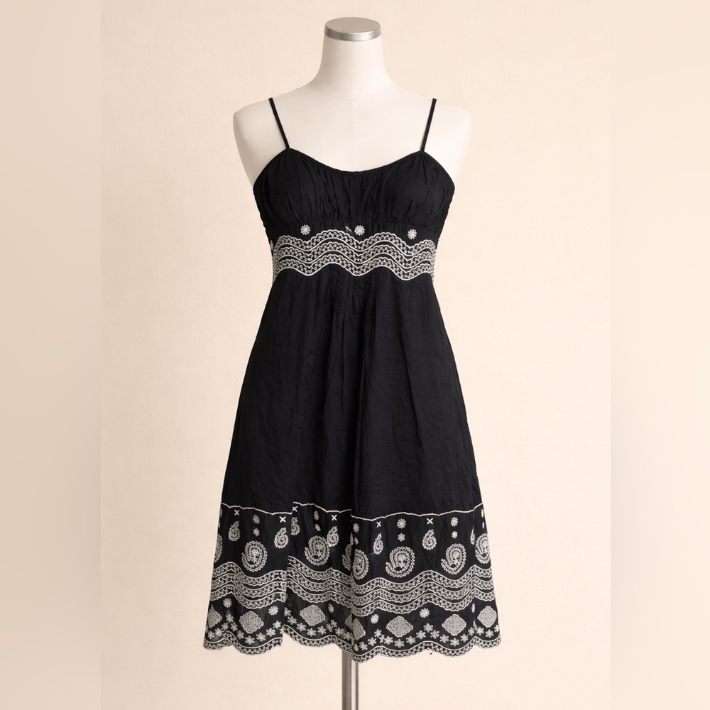 Y2K vintage Eliza J Black and White sundress embroidered empire waist dress  10